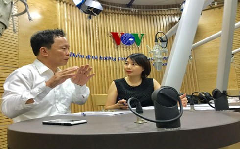 ai sẽ phải chịu trách nhiệm lỗi đánh máy hình 1 ai se phai chiu trach nhiem loi danh may hinh 1