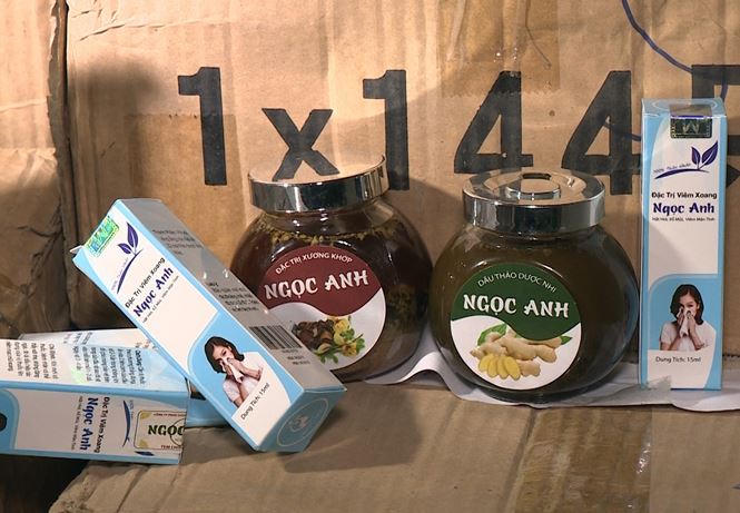 Thu giữ gần 10.000 sản phẩm thuốc đông y không đảm bảo - ảnh 4