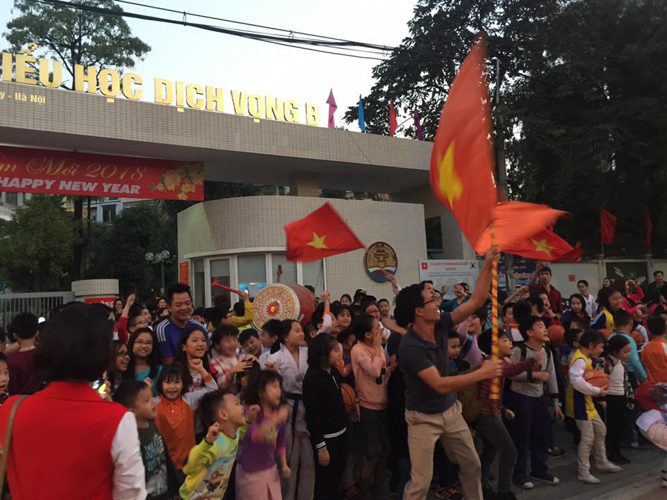 3 miền Bắc - Trung - Nam vỡ òa hạnh phúc, chúc mừng chiến thắng của U23 Việt Nam