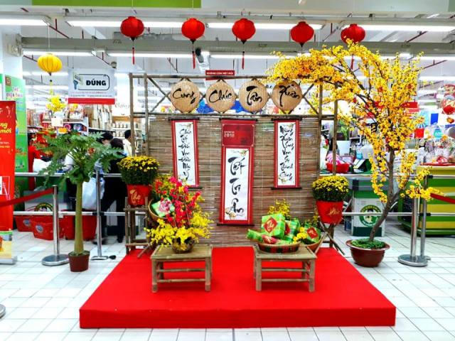 Sắm Tết tại siêu thị: Đông, vui nhưng chưa quá tải