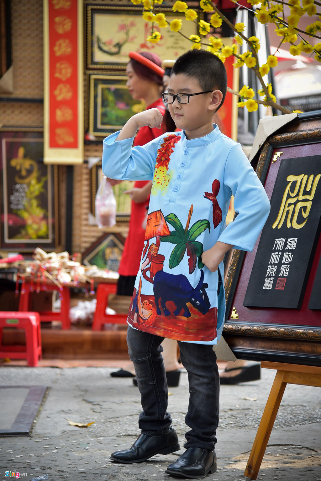 Phai dep Sai Gon no nuc dien ao dai ngay can Tet hinh anh 13