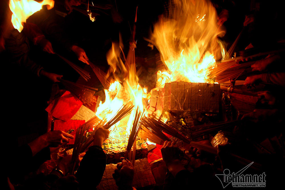 Mẹ chồng,Nàng dâu,Dâng sao giải hạn