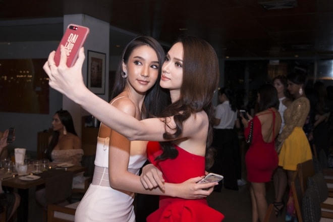 tu hom nay hay goi huong giang la “hoa hau”! hinh anh 1