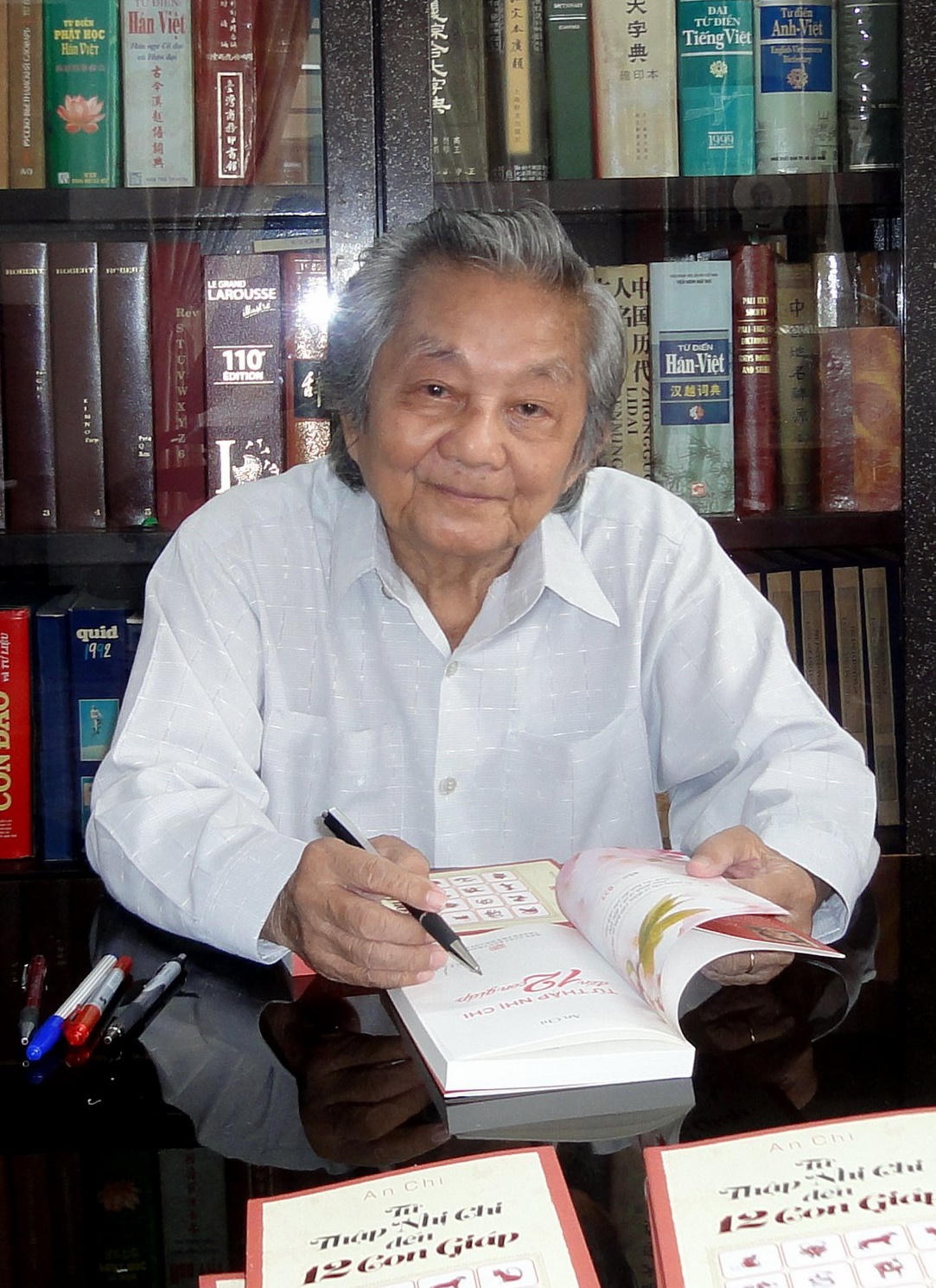 Chuyện Đông chuyện Tây phiên bản đầy đủ nhất