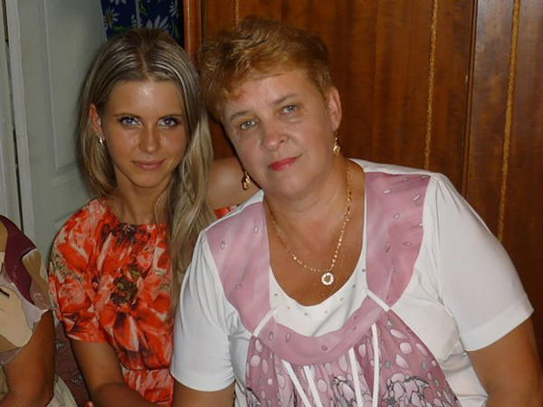 Ekaterina và mẹ, bà Galina Baryshnikova