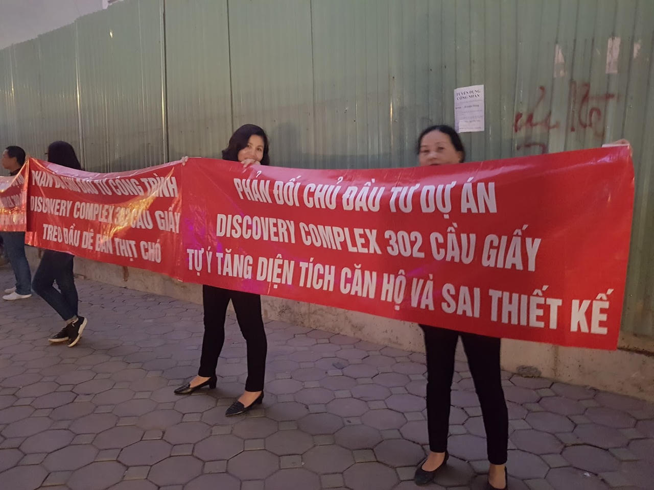 Discovery Complex chưa bàn giao đã vướng hàng loạt lùm xùm