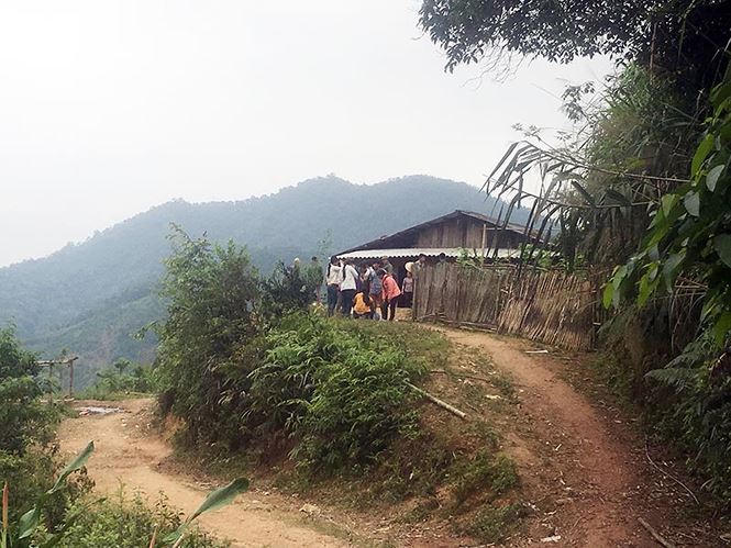 Hai bé gái băng rừng trong đêm thoát khỏi kẻ giết 4 người ở Cao Bằng - ảnh 2