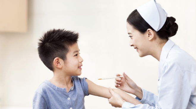 Tiêm vắc xin là cách phòng thủy đậu hiệu quả. Ảnh: Ctidoma