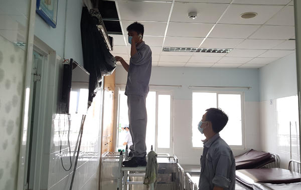 3 ngày viện sản Từ Dũ cách ly chống dịch cúm A/H1N1 - Ảnh 2