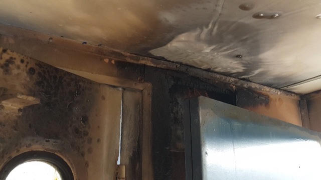 vu chay tau hoa tai phu yen: tach roi toa tau de dieu tra su co hinh anh 1