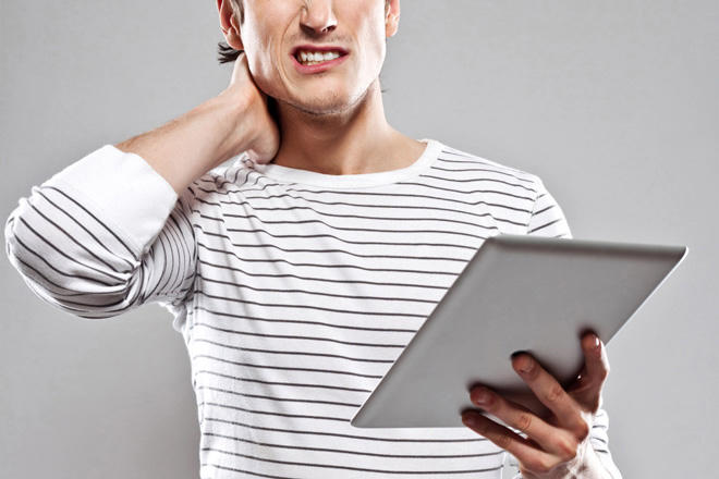 canh bao: ipad dang khien hang trieu nguoi dau co, dau vai nghiem trong hinh anh 1