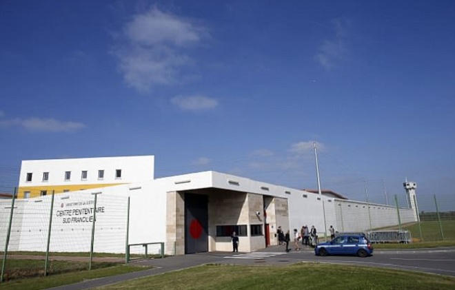 trum toi pham phap tao ton vuot nguc nhu phim bang truc thang hinh anh 2