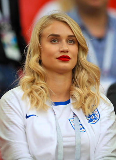 Annabel Peyton - bạn gái thủ mônJack Butland - là tiếp viên hàng không.