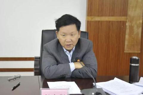 Trò ban chức cho hotgirl của quan tham Trung Quốc Tro ban chuc cho hotgirl cua quan tham Trung Quoc