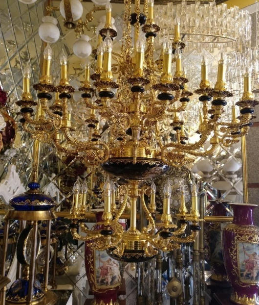 Đèn Giao Hòa - hàng Châu Âu nhập khẩu hay hàng nhái?