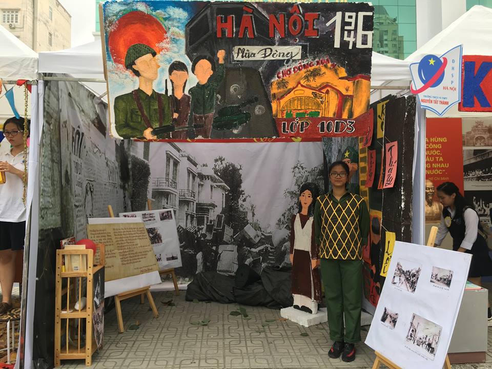 Tái hiện cuộc đời Chủ tịch Hồ Chí Minh trong hội trại của học sinh trường Nguyễn Tất Thành