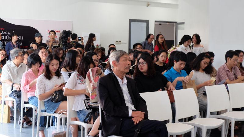 “Rơi trong chơi vơi” - tiểu thuyết đầy ám ảnh của nhà văn An Hạ