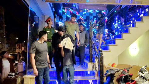 61 thanh niên mở “tiệc ma túy” đón chào năm mới