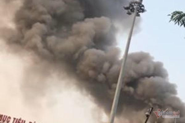 Cháy hội trường Cung văn hóa hữu nghị Việt Xô, sập mái vòm sân khấu chính