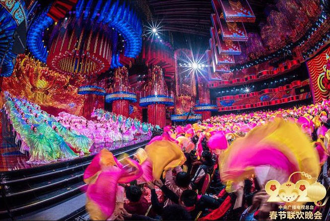 Showbiz Trung Quốc ‘chao đảo’ dịp Tết Canh Tý 2020 vì virus corona hoành hành - ảnh 1