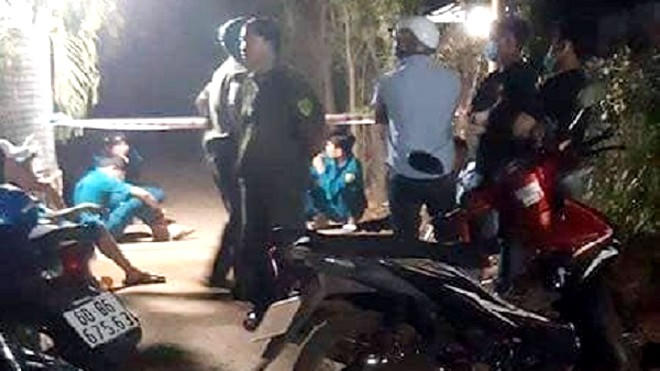 Công an tung quân truy tìm kẻ giết dã man bé 10 tuổi - ảnh 2