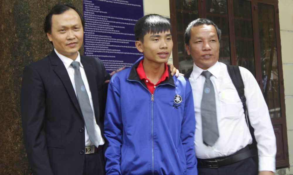 Sau 4 phiên tòa xử tội hiếp dâm, chàng trai chính thức trắng án