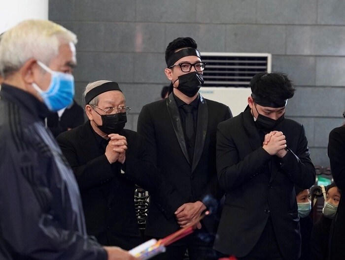 Tiễn biệt NSND Hoàng Dũng trong 