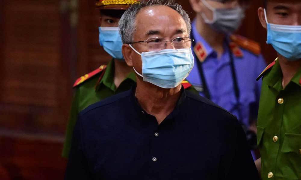 Xuất hiện tình tiết mới, tòa tạm dừng phiên xử đại gia Dương Thị Bạch Diệp