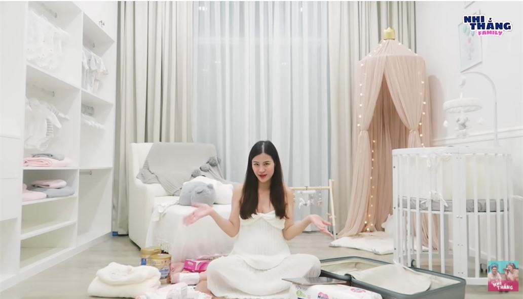 Những căn phòng đẹp lung linh của các công chúa, hoàng tử nhà sao Việt 