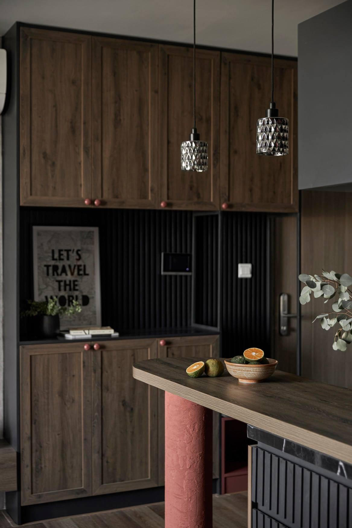 Căn hộ khoác màu tối, nhìn cực chất của chàng trai trẻ