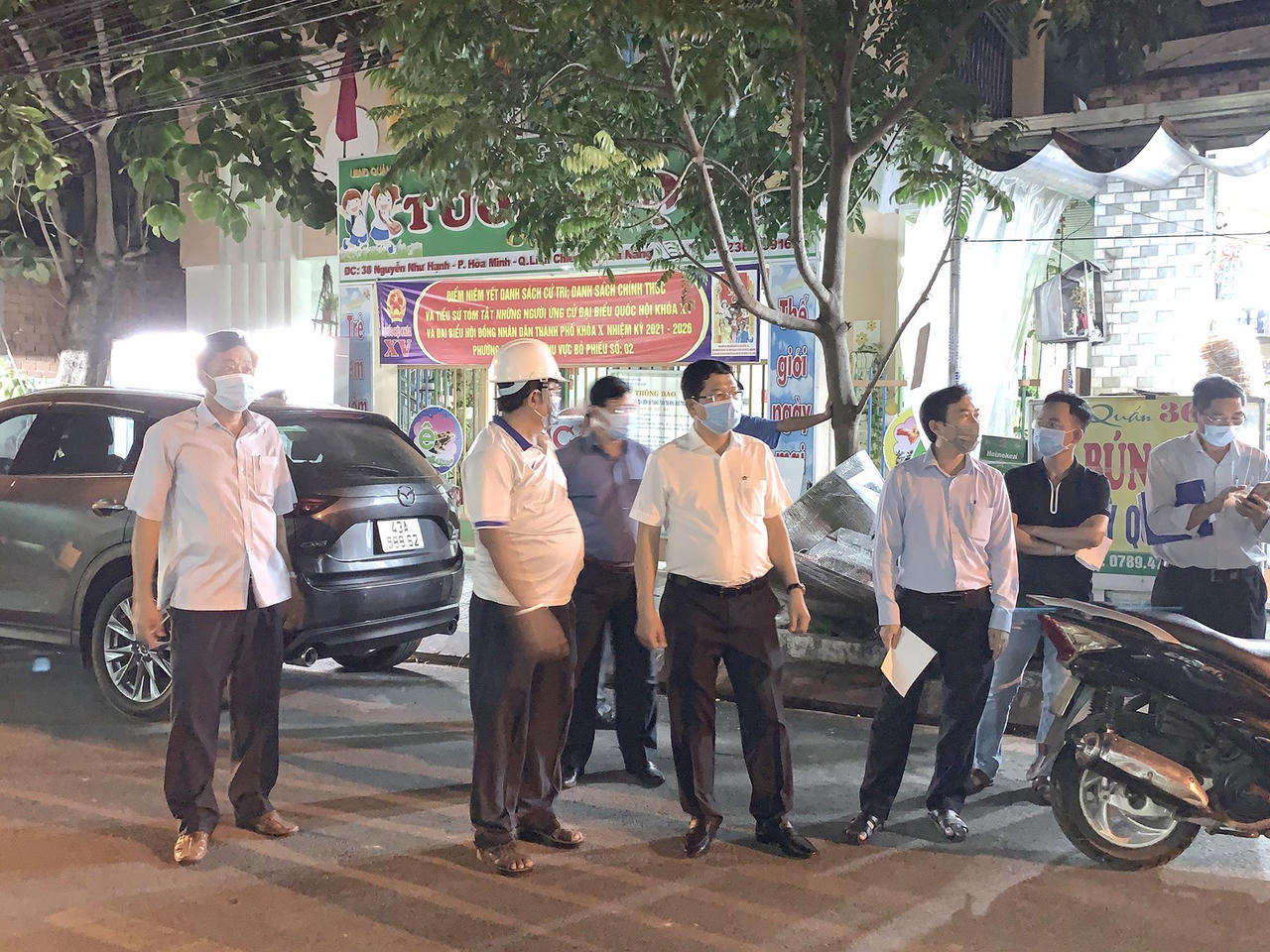 “Đảng viên đi trước, làng nước đi sau” trong cuộc chiến COVID-19: Bài 2 - Cấp ủy tiên phong “xung trận”