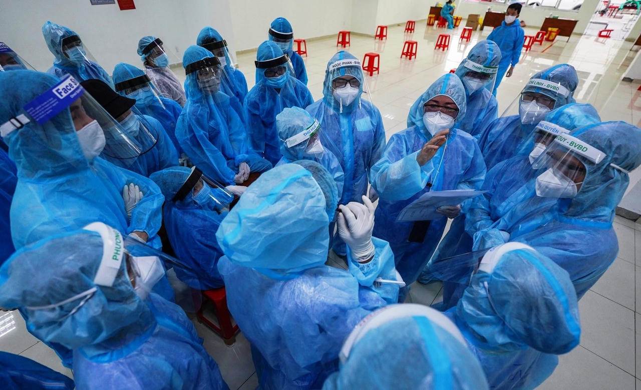 “Đảng viên đi trước, làng nước đi sau” trong cuộc chiến COVID-19: Bài 4 - "Hình ảnh Đảng viên phòng chống dịch đã lan tỏa tạo niềm tin"