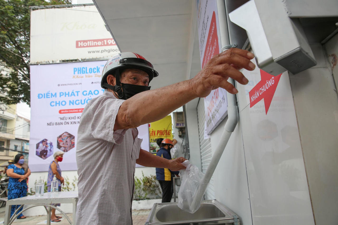 Doanh nhân Hoàng Tuấn Anh: Từ “ATM gạo” đến “ATM oxy”