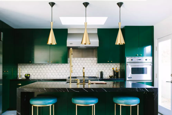Vì sao bếp màu xanh lá thành 'mốt'