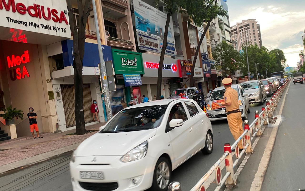 Bộ tiêu chí an toàn trong lĩnh vực giao thông ở TP Hồ Chí Minh: Phương tiện muốn hoạt động phải đáp ứng điều kiện nào?