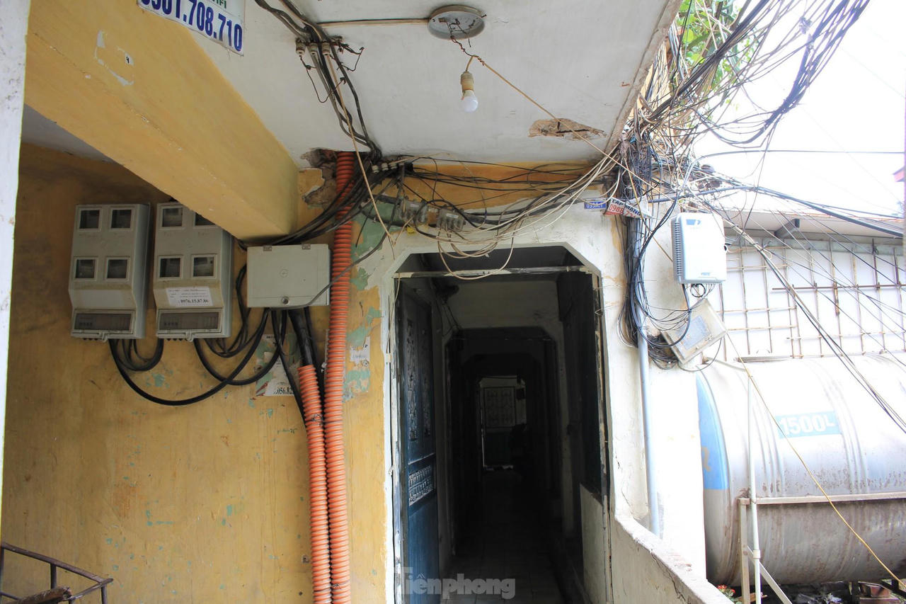 Cận cảnh 4 khu chung cư nguy hiểm cấp D ở Hà Nội sắp được cải tạo ảnh 21