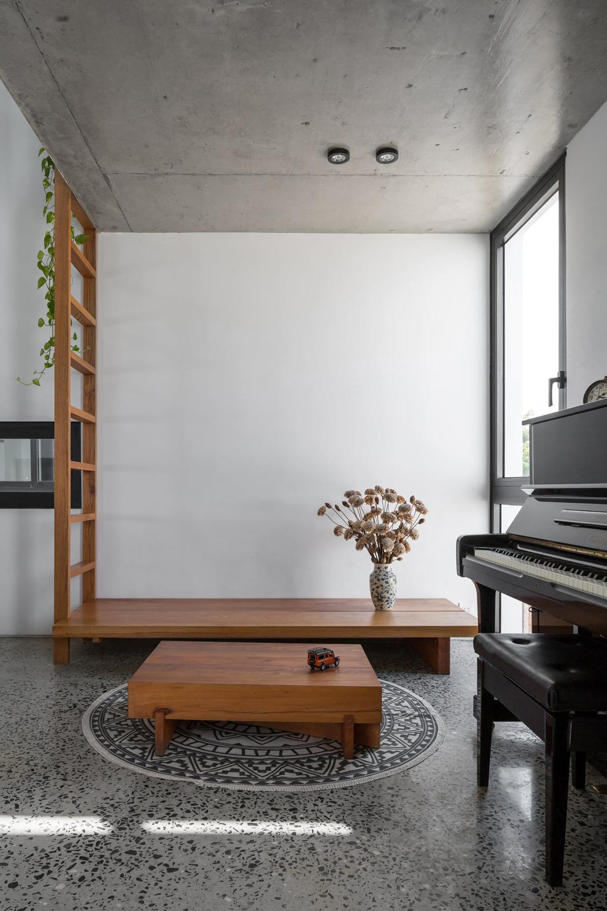 Căn nhà lấy cây xanh làm rèm