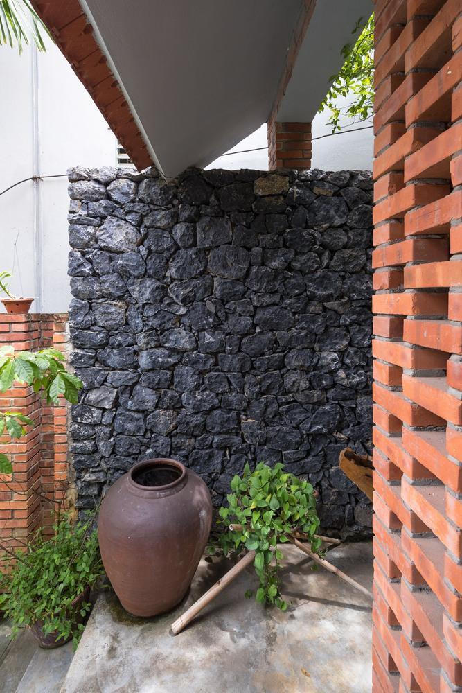 Ấn tượng với ngôi nhà cấp 4 xây nhưng không trát ảnh 13