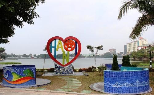 Ngươi 'kể chuyện' Thăng Long qua hàng triệu viên gốm