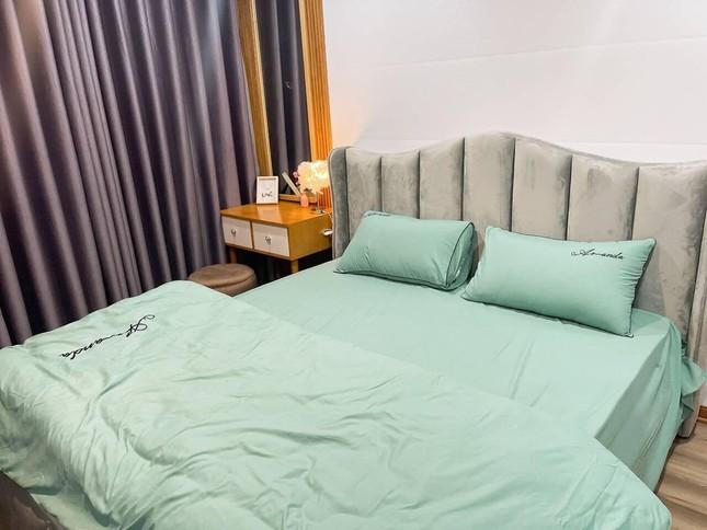 Chán ở mặt đất, gia chủ tự làm nhà trên cây đẹp mơ màng