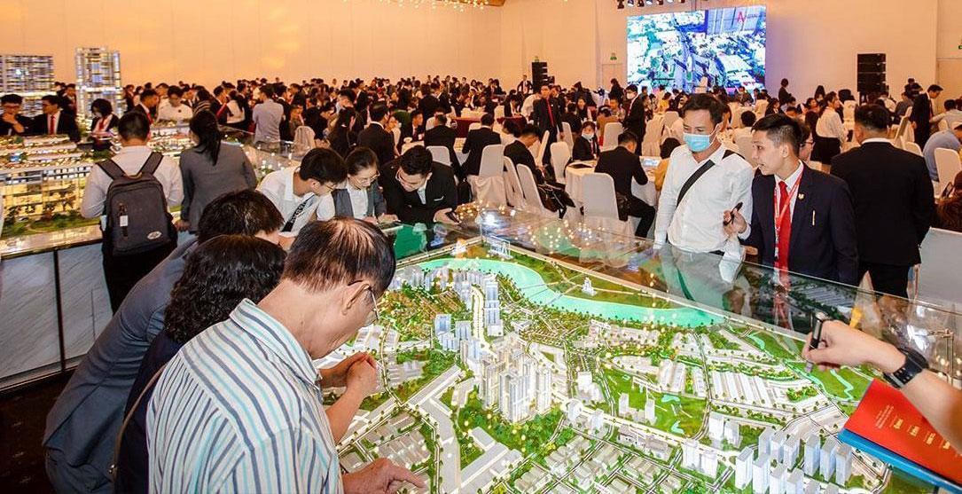 Siết môi giới bất động sản - ảnh 1