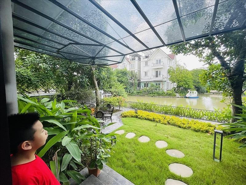 Biệt thự triệu USD xa hoa của diễn viên Lã Thanh Huyền