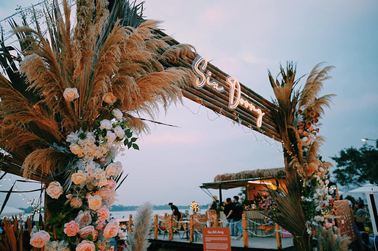 Sixdoong café & camping - check in Hà Nội nghe gió reo trên ngọn thông, ngắm hoàng hôn trên sông Hồng