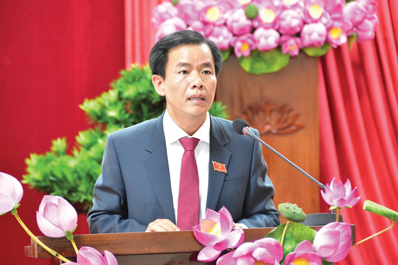 “Gương sáng Pháp luật” góp phần chấn hưng đạo đức dân tộc