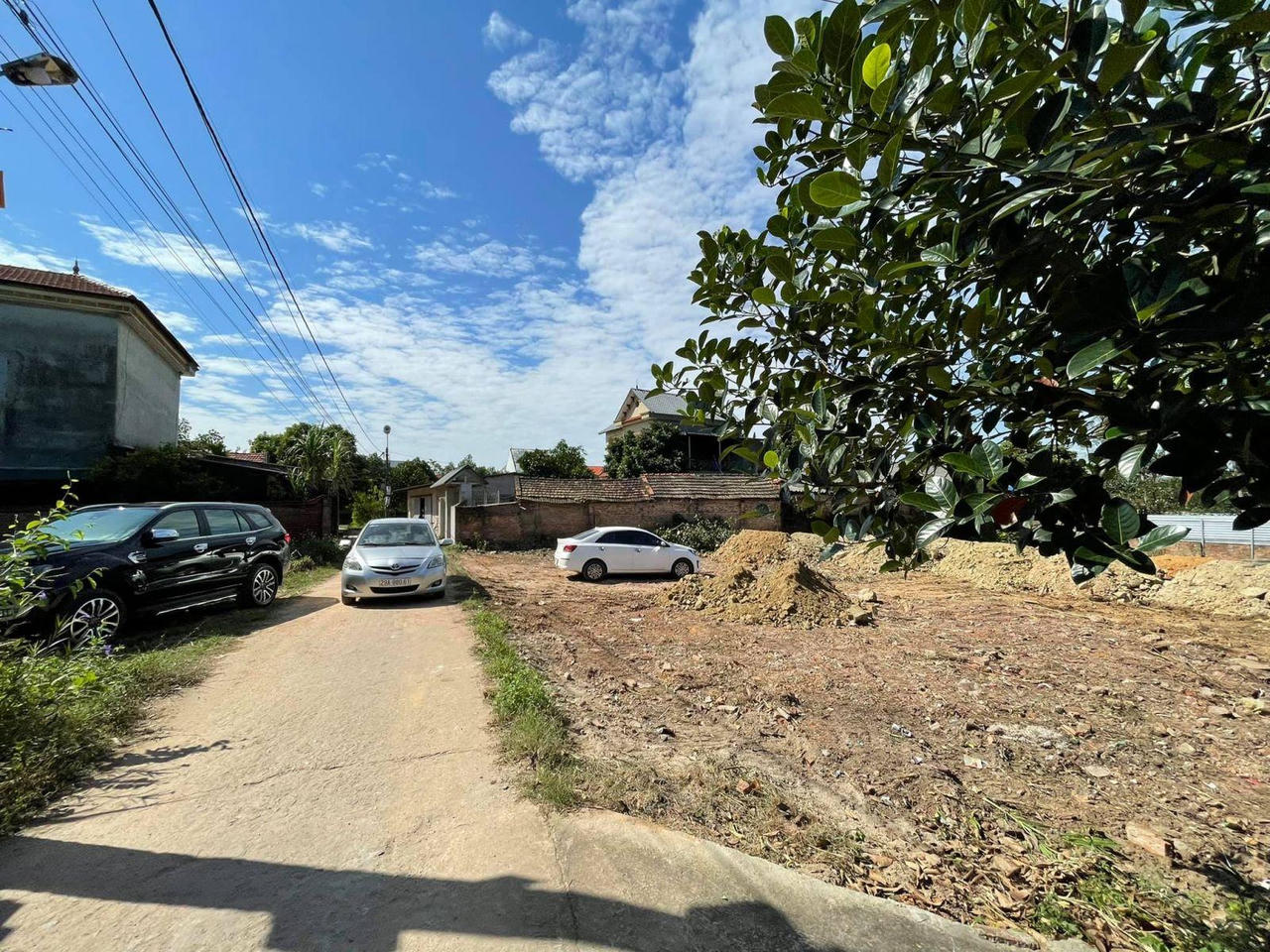 “Sóng“ lại nổi ở ven đô