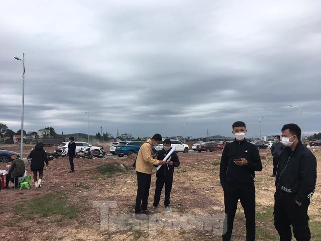 Bắc Giang: 'Sốt' cả đất giáp núi, nhà đầu tư rầm rộ trả giá cao xong bỏ cọc ảnh 6