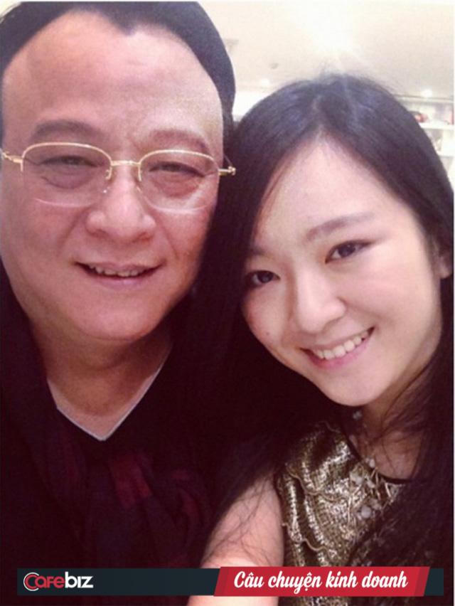 Tiểu thư Anh Sa của đế chế Tân Hoàng Minh: Bố là tài phiệt địa ốc, mẹ là hoa hậu, nhan sắc như nàng thơ điện ảnh nhưng siêu kín tiếng