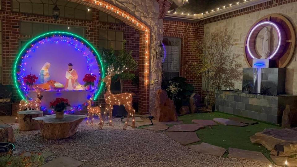 Ngắm căn biệt thự "vườn cổ tích" của ca sĩ Hồng Ngọc ở Mỹ