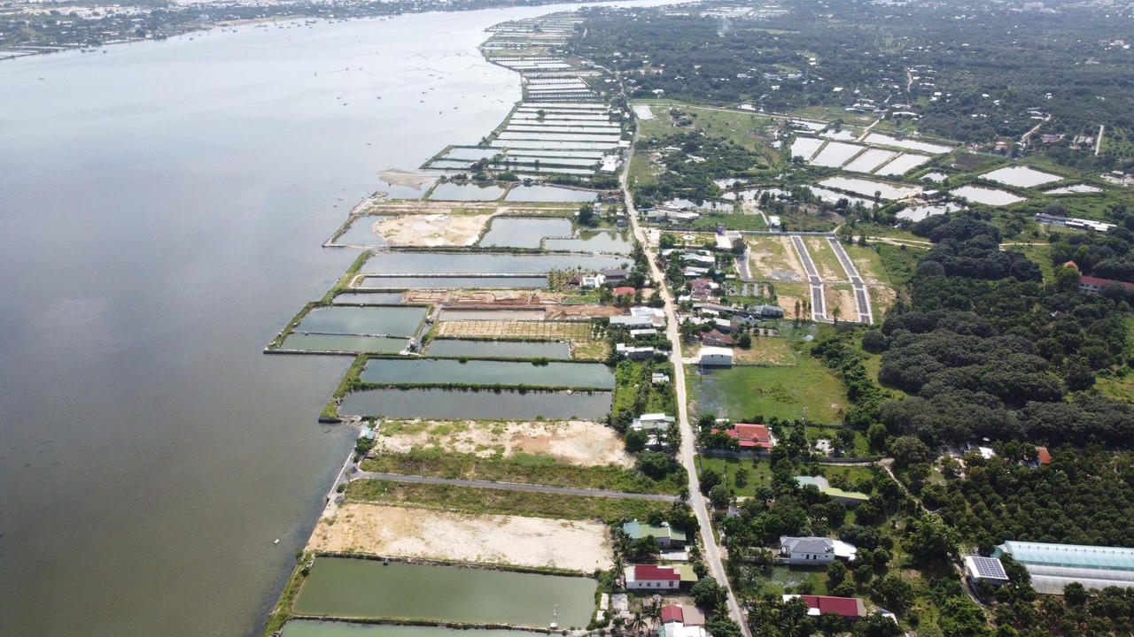 Tung tin 'đại bàng chúa làm tổ' để kích giá đất ở Nha Trang