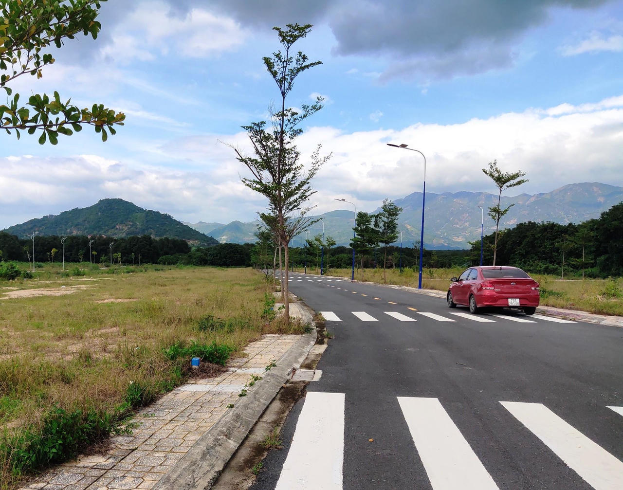 Tung tin 'đại bàng chúa làm tổ' để kích giá đất ở Nha Trang
